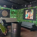 5 minutos del Castillo san Felipe