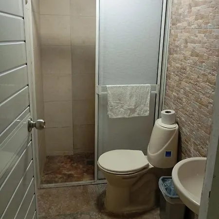 5 Minutos Del Castillo San Felipe Apartment